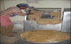 Preparation of roti dough in the kitchen of akshaya patra jaipur